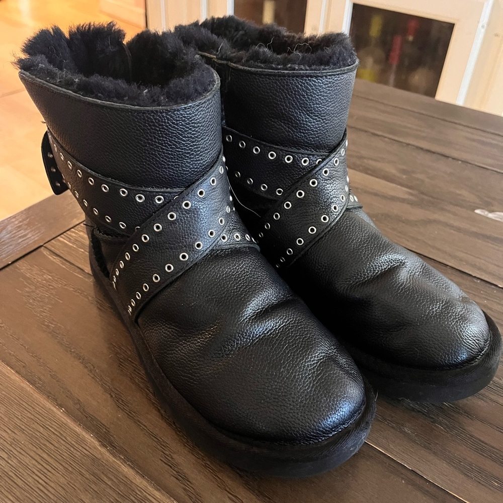 UGG Black Cameron Booties Size 7